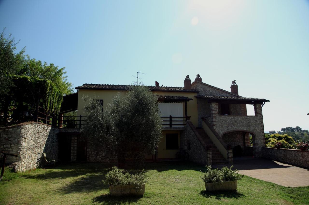 Agriturismo Oliveto Di Geltrude Contessa 阿米里亚 外观 照片
